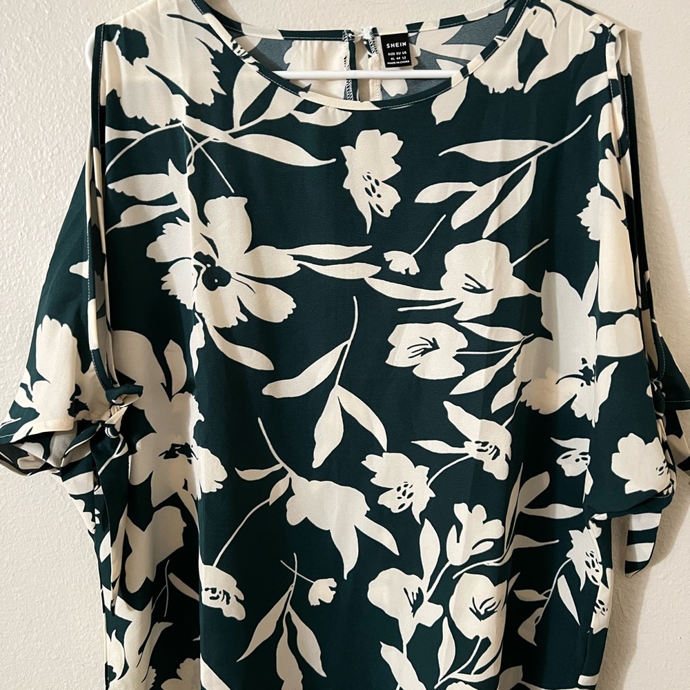 Floral Print Women's Top - Green and White
